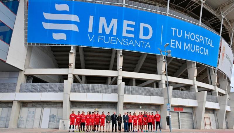 Acuerdo_RealMurcia1.jpg Lona en el estadio Enrique Roca del Real Murcia CF