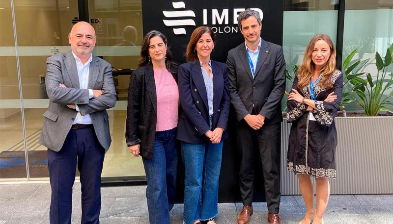 Representantes de IMED Hospitales y AmarCura